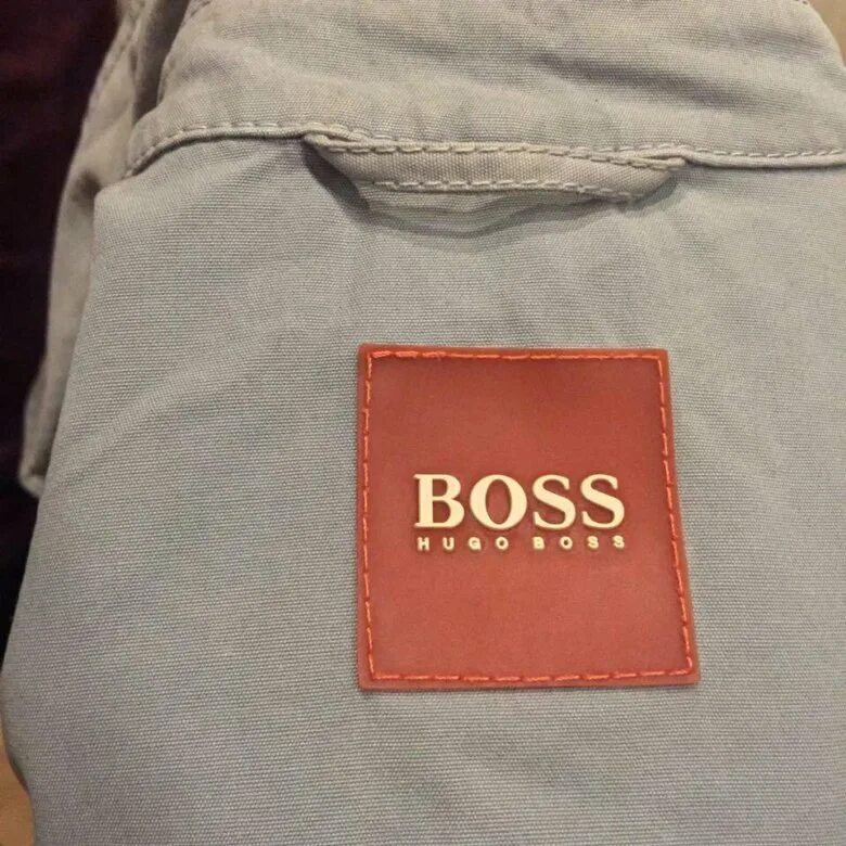 Куртка Hugo Hugo Boss бирка. Нашивка Хуго босс. Нашивка Хьюго босс. Нашивки на одежду Hugo Boss. Hugo купить спб