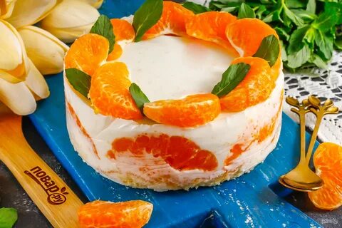 Десерт с мандаринами и желатином в бутылке
