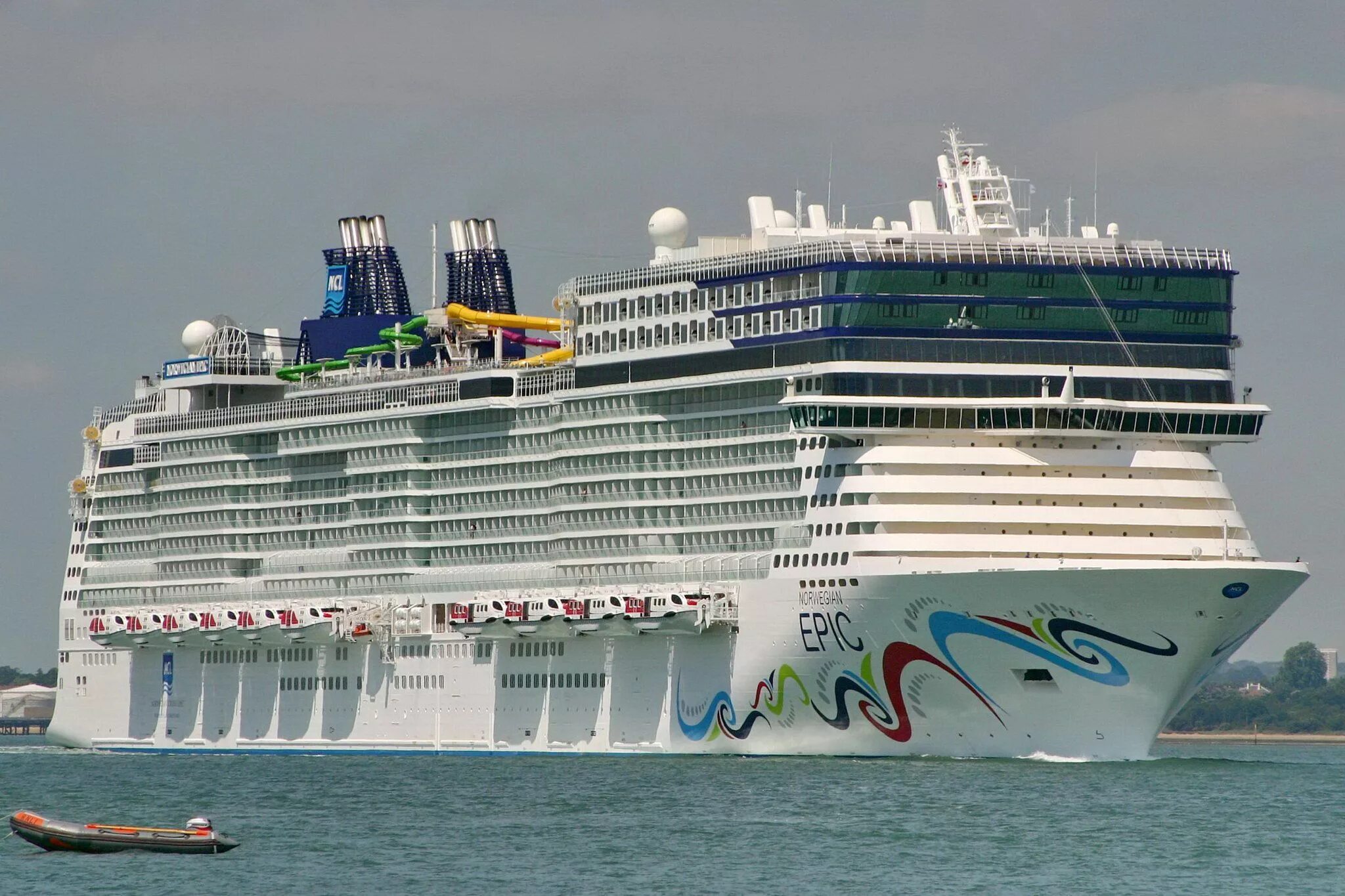Norwegian epic лайнер. Norwegian epic круизы. Круизный лайнер норвежский эпик/norwegian epic. Epic лайнер. Круизный лайнер норвежский эпик/norwegian epic.