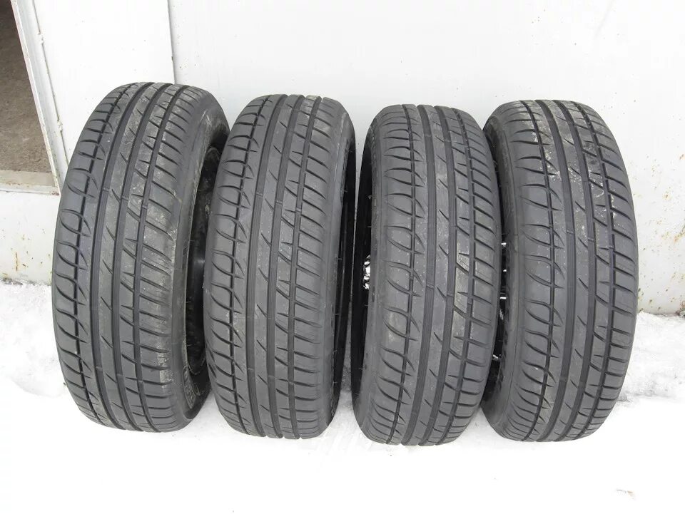 Новые шины 14. Тигар перфоманс 195/65/15. 195/65 R15 МТ. Тигар 195/65 r15 лето. Tigar шины 195 65r15.