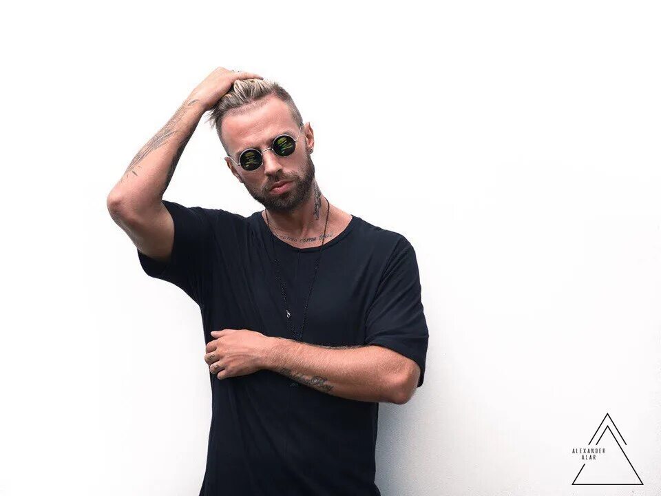 Александр алар диджей биография. Александр алар. Александр алар. Александр алар биография. Roelbeat, goodiny - annihilation.