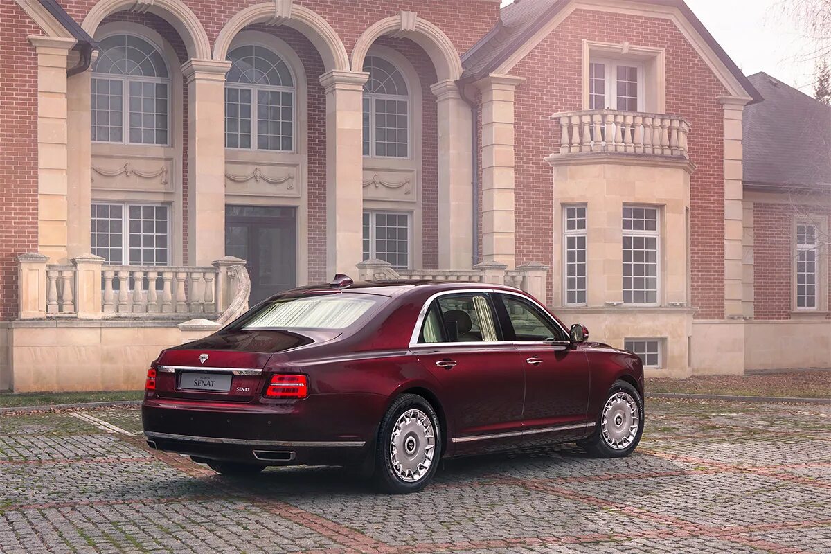 Сколько стоит президентский. Седан Aurus Senat. Senat s600. Аурус Сенат s600. Aurus Сенат автомобили.