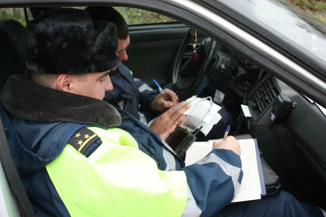 Машина без техосмотра штраф. Штраф за техосмотр. Штраф за езду без техосмотра. Штраф за отсутствие техосмотра. Штрафы за непройденный техосмотр.