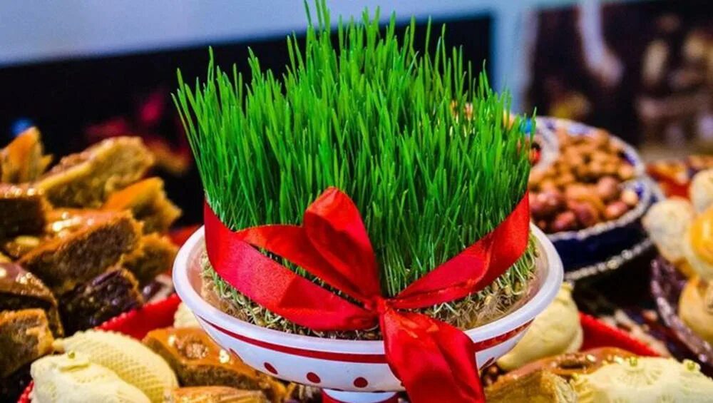 Национальный праздник Новруз байрам. Новруз байрам в Азербайджане. Самани Новруз байрам. Хонча на Новруз байрам. Навруз это мусульманский праздник