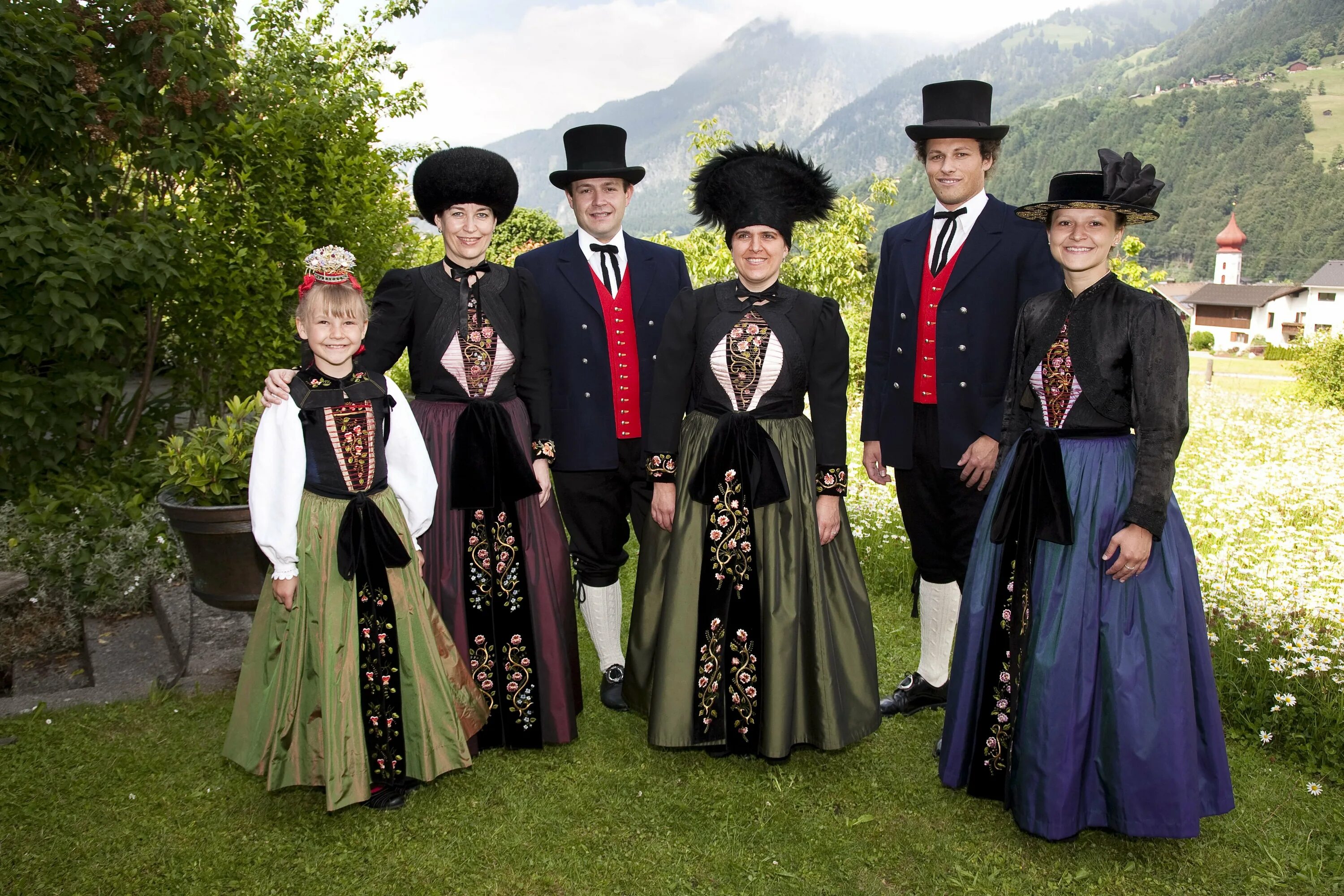 Германия народы страны. Национальный костюм Австрии национальный костюм Австрии. Австрийский народный костюм Форарльберг. Национальный костюм Люксембурга. Швейцария нац костюм.