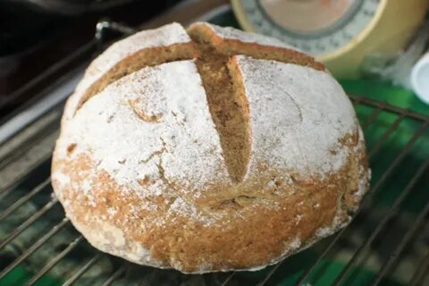 Классический хлеб в духовке