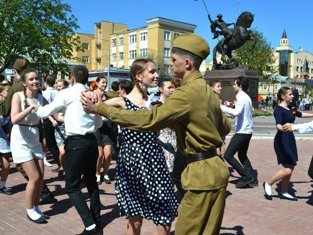 Военные танцы. Военные праздники. Военные мероприятия. Танцы военных лет. Красивый танец на 9 мая