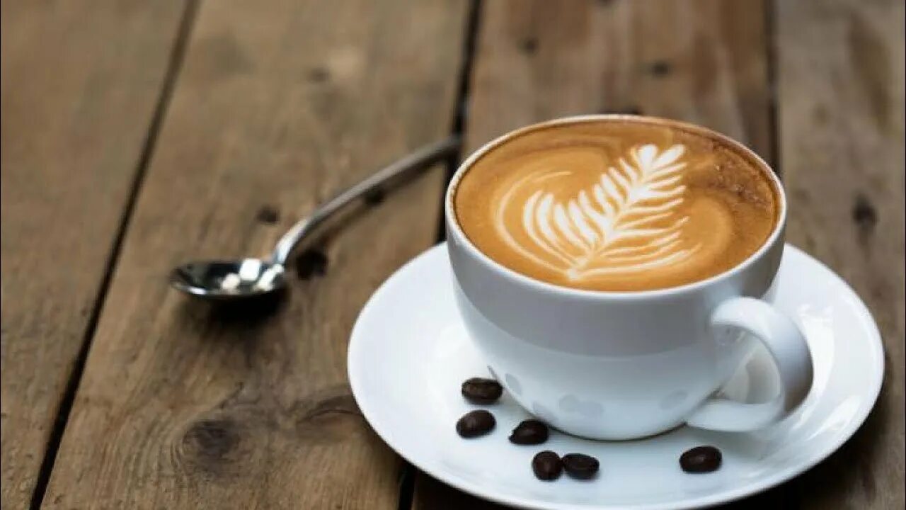 Кружка кофе на белом фоне эстетика. I d like a cup of coffee. Чашка для чая лайк. Coffee talk латте арт. Кружка кофе сверху.