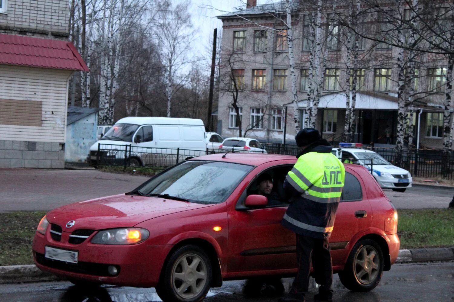 Гибдд в дзержинском. Сотрудники ГИБДД Выкса. ГАИ Дзержинск сотрудники. ГИБДД Выкса. Дорожное движение Выкса.