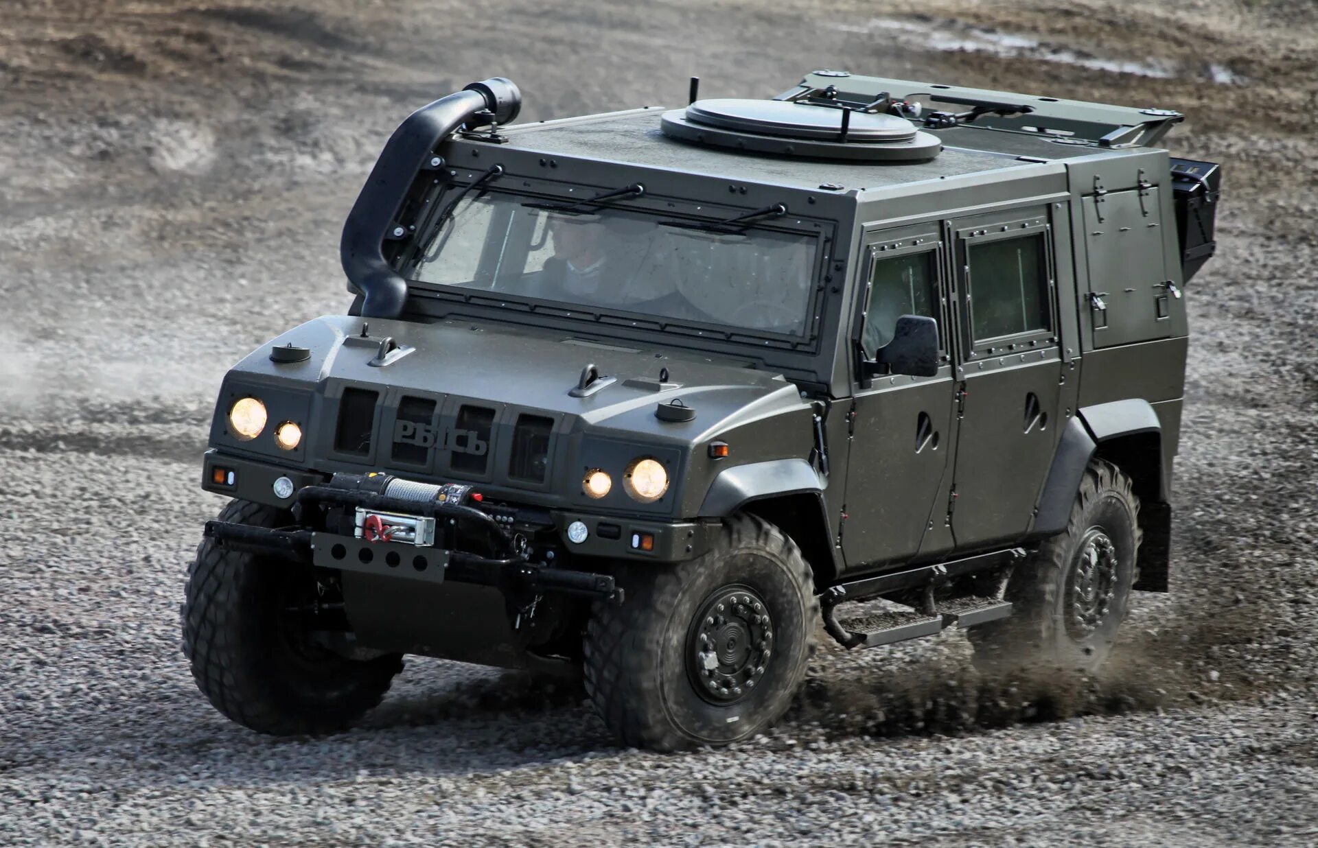 Газ рысь. Iveco LMV Рысь. Iveco LMV m65 Рысь. Броневик Iveco LMV. Iveco 65e19wm LMV "Рысь"..