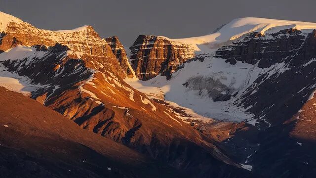 Dolomites Mountain Range Of Italy (Puez-Odle Nature Park) Wallpaper Wallpaper St