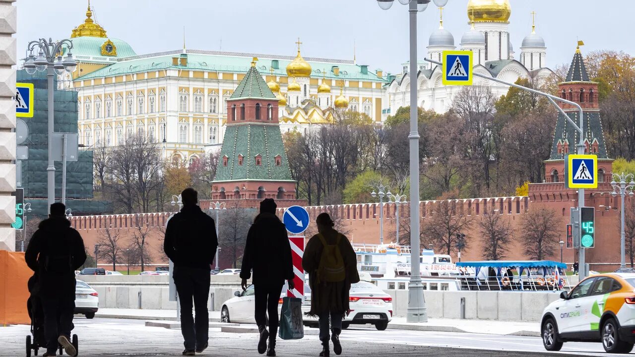 Режим в москве. Москва сегодня. Путешествие в Москву. Октябрь в Москве. Москва сейчас.