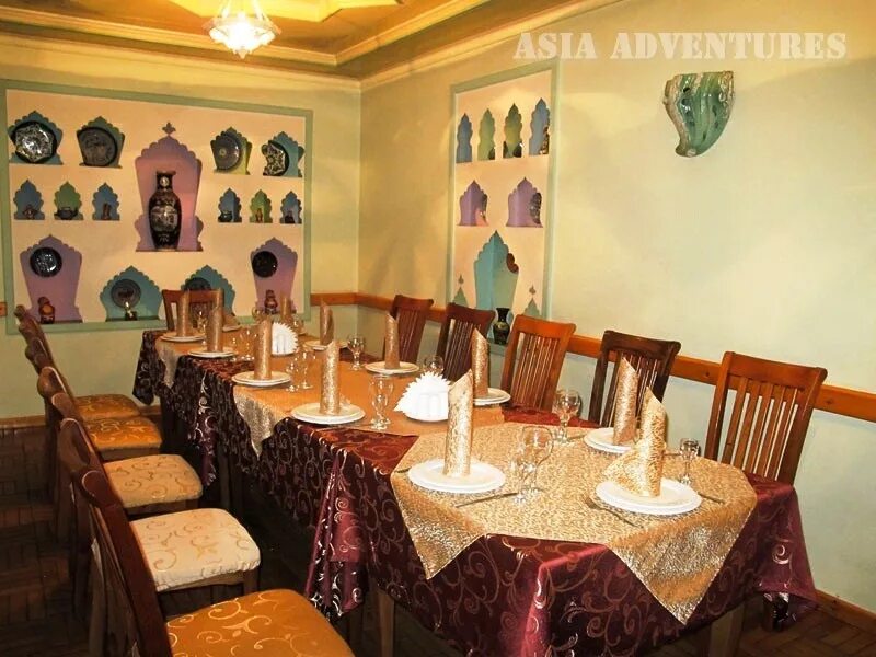 Сим сим ташкент. SIM SIM, Узбекистан, Ташкент. SIM SIM Restaurant Tashkent. Ташкент улица Мукими 4 SIM SIM. Ресторан сим сим Ташкент Мукими.