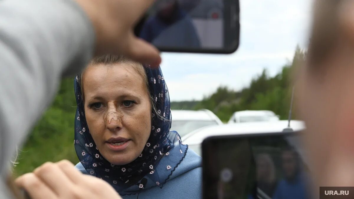 Кровавая барыня собчак ссылка телеграмм. Кровавая барыня собчак ссылка телеграмм. Инста цыгане собчак. Ксения собчак в суде. Кровавая барыня телеграм.