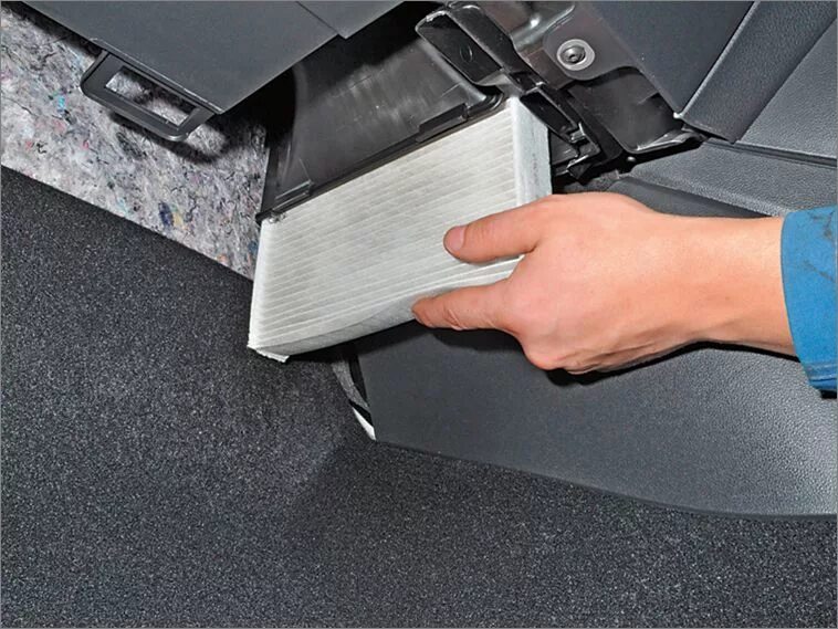 Салонный фильтр volkswagen polo 2013. Салонный фильтр volkswagen polo. Где салонный фильтр фольксваген поло седан 1. Фильтр салона фольксваген поло седан 1. Салонный фильтр фольксваген поло седан 1.