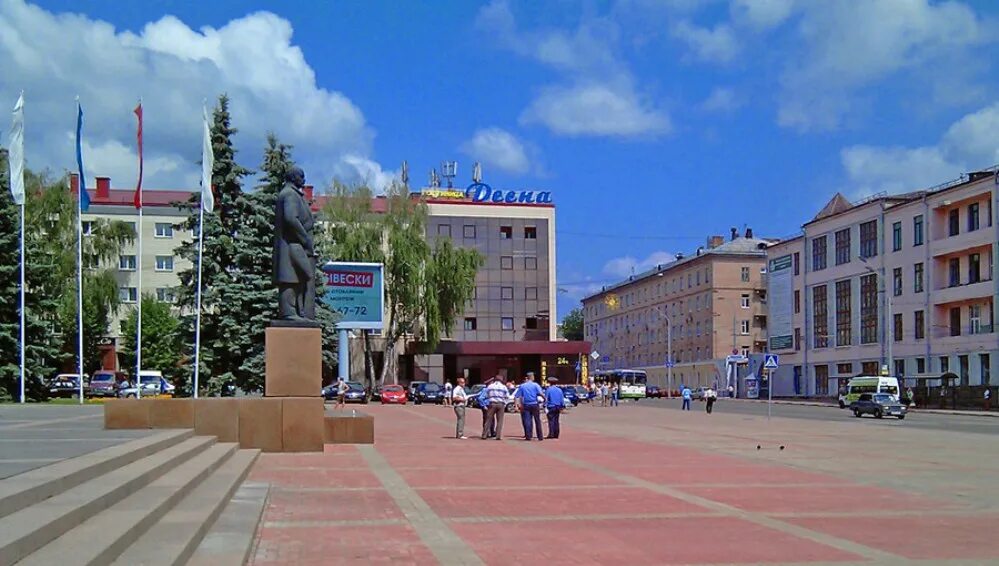 Брянск ул ленина. Площадь ленина брянск. брянск советский район площадь ленина. площадь имени в. и. ленина (просп. ленина) брянск. площадь ленина брянск карта.