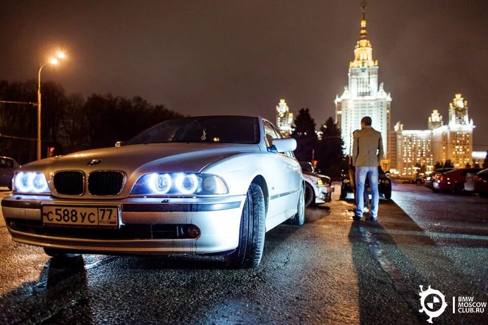 BMW Москва. Московская BMW. Машина БМВ В Москве. БМВ на московских номерах. Купить авто бмв москва