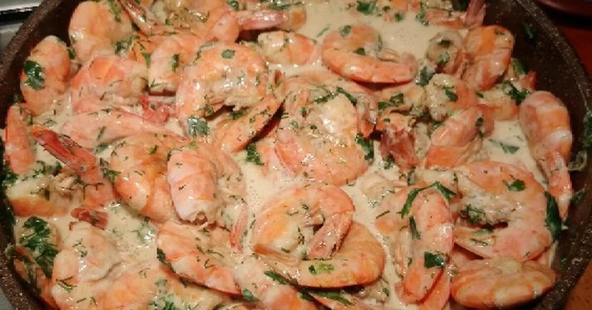 креветки в сливочно-чесночном соусе. креветки в сыром соусе. креветки в силивочном соусом. креветки скампи. креветки в чесночном соусе.