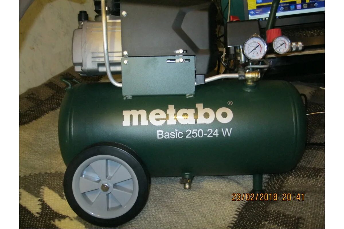 Компрессор basic 250 24 w. Компрессор масляный metabo basic 250-24 w (601533000). metabo basic 250-24 w. компрессор metabo basic 250-24 w. компрессор поршневой масляный metabo basic 250-24 w размер.