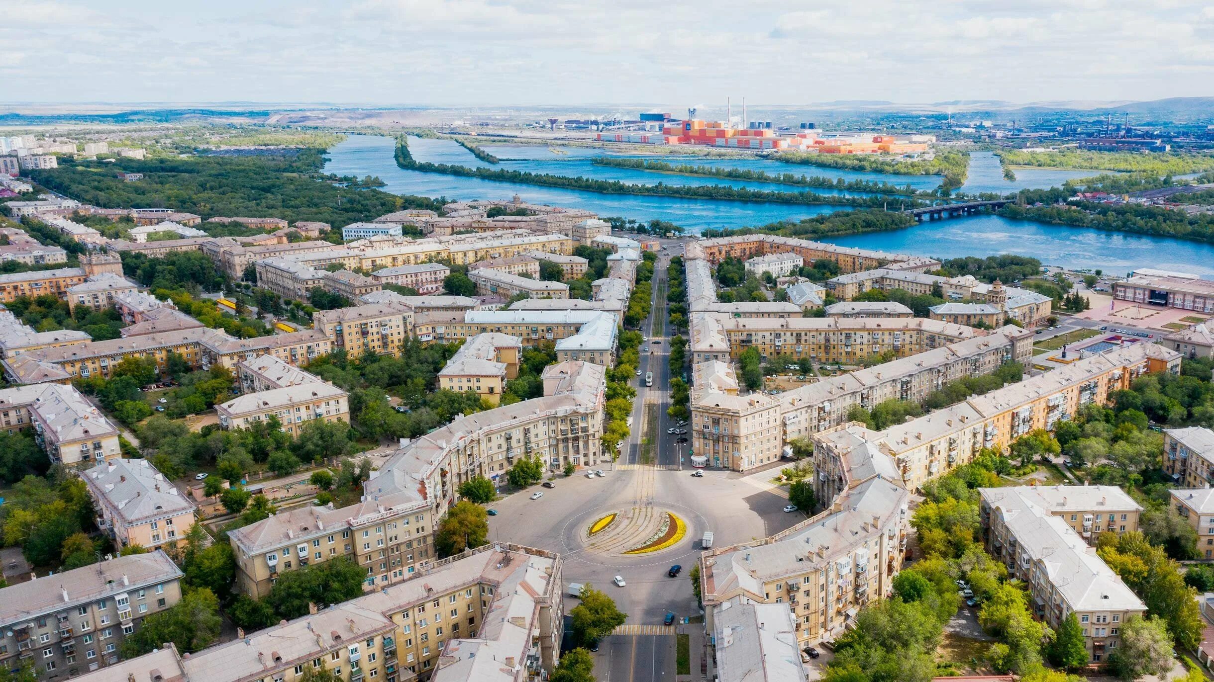 Магнитогорск фото. Магнитогорск. Магнитогорск центр города. Город Магнитогорск Челябинская область. Урал Магнитогорск.