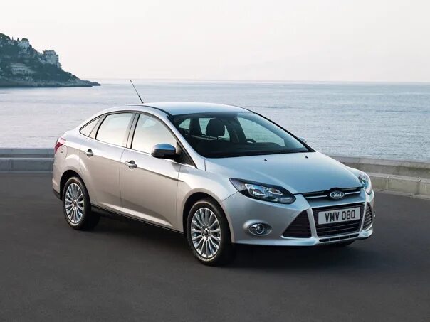 Nissan micra k12 рестайлинг. Авто до 3 лет. Ford mondeo 4 2014. Форд фокус 3 2010. Ford focus 3 sedan.
