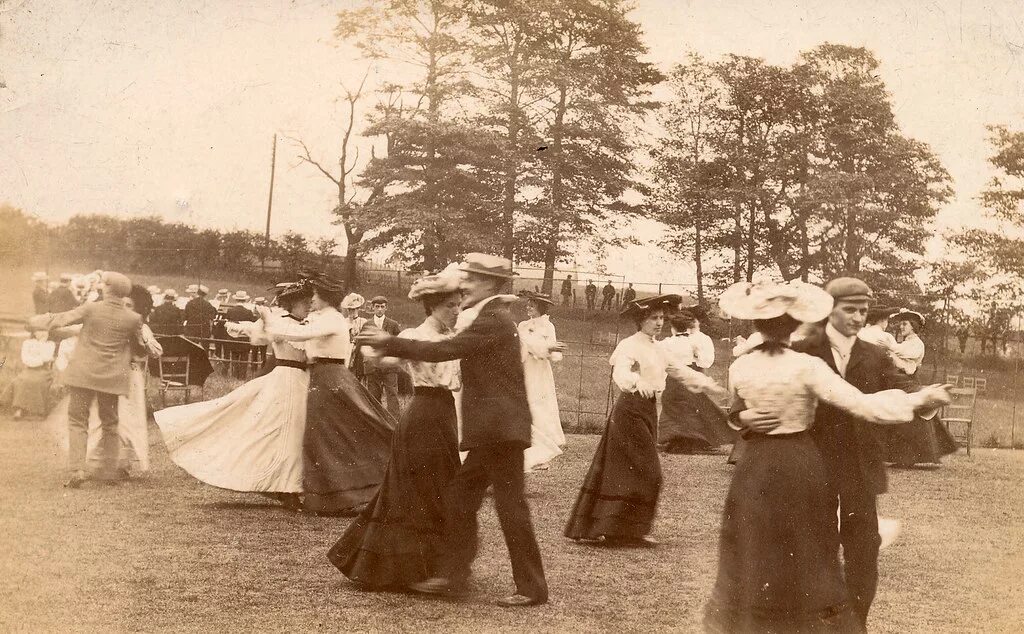 Эдвардианская эпоха (1901—1910)шляпки. Культура эдвардианской эпохи. Гимнастическое общество Пальма 1863 г. Бальные танцы в начале века.