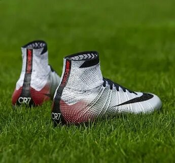 Footballbootsdb benfica