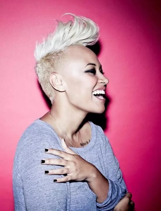 Emili sande album cover. Иностранная певица в возрасте со светлыми волосами. Sande. Эмиле санде. Ft.