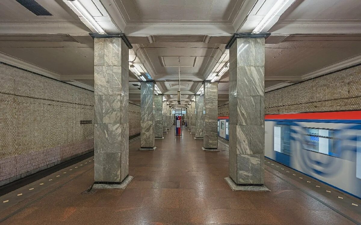 Фрунзенская (станция метро, санкт-петербург). Станция метро парнас. Метро питер станция адмиралтейская санкт-петербург. Метро бауманская эскалатор. Санкт-петербург метрополитен 1 линия.