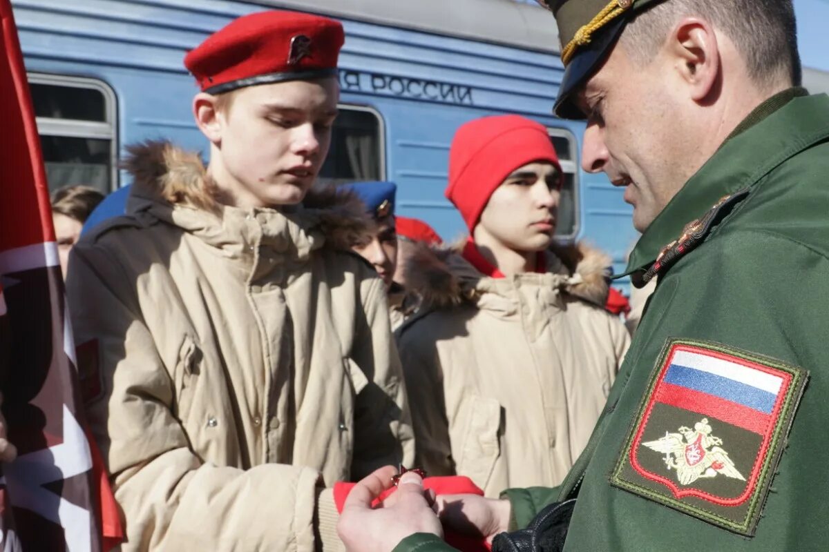 Военно патриотическое общество. Военно патриотическая акция. Военный экипаж. Военный эшелон. Армия Новосибирск.