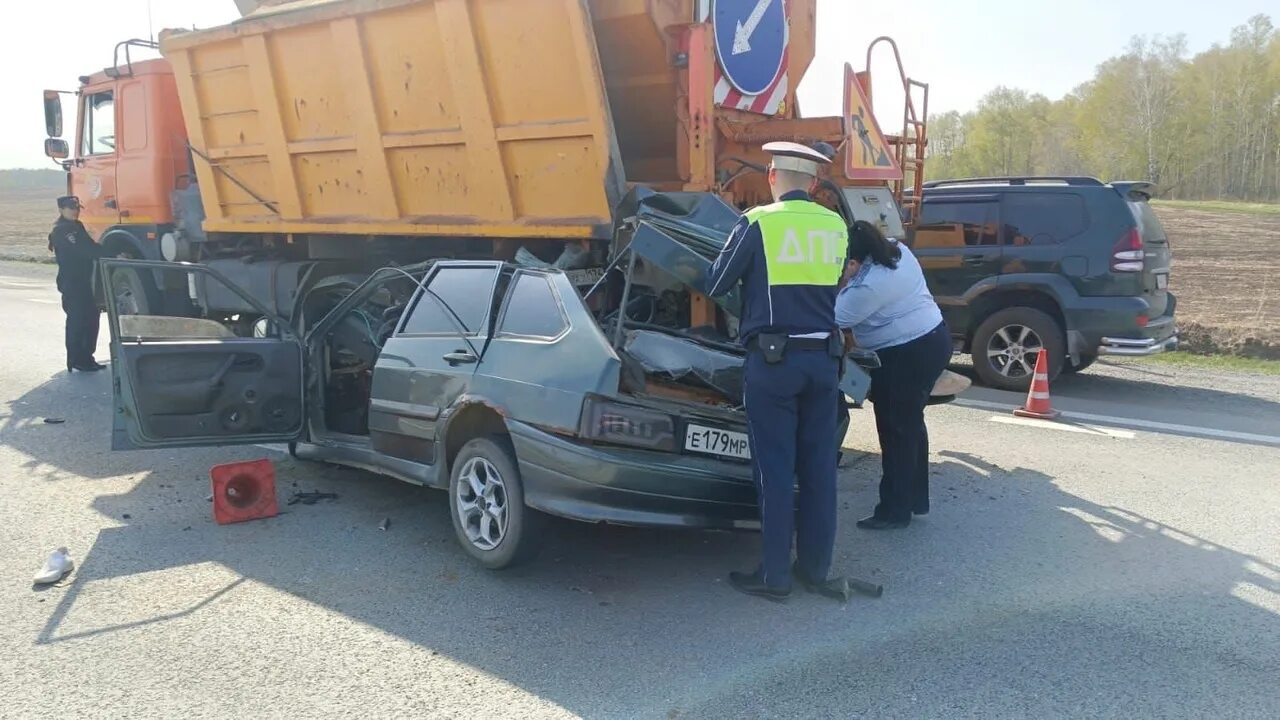 Дтп еманжелинск. Дтп на трассе еманжелинск. Дтп еманжелинск. Авария еманжелинск сегодня. Дтп коркино 22.