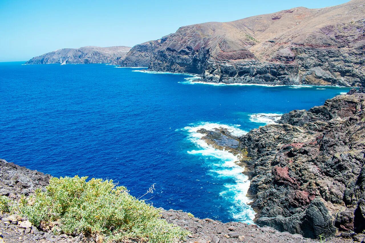 Порту санту отель. Порто санто остров. Порту санту. Мадейра пляжи. Пляж порту санту.