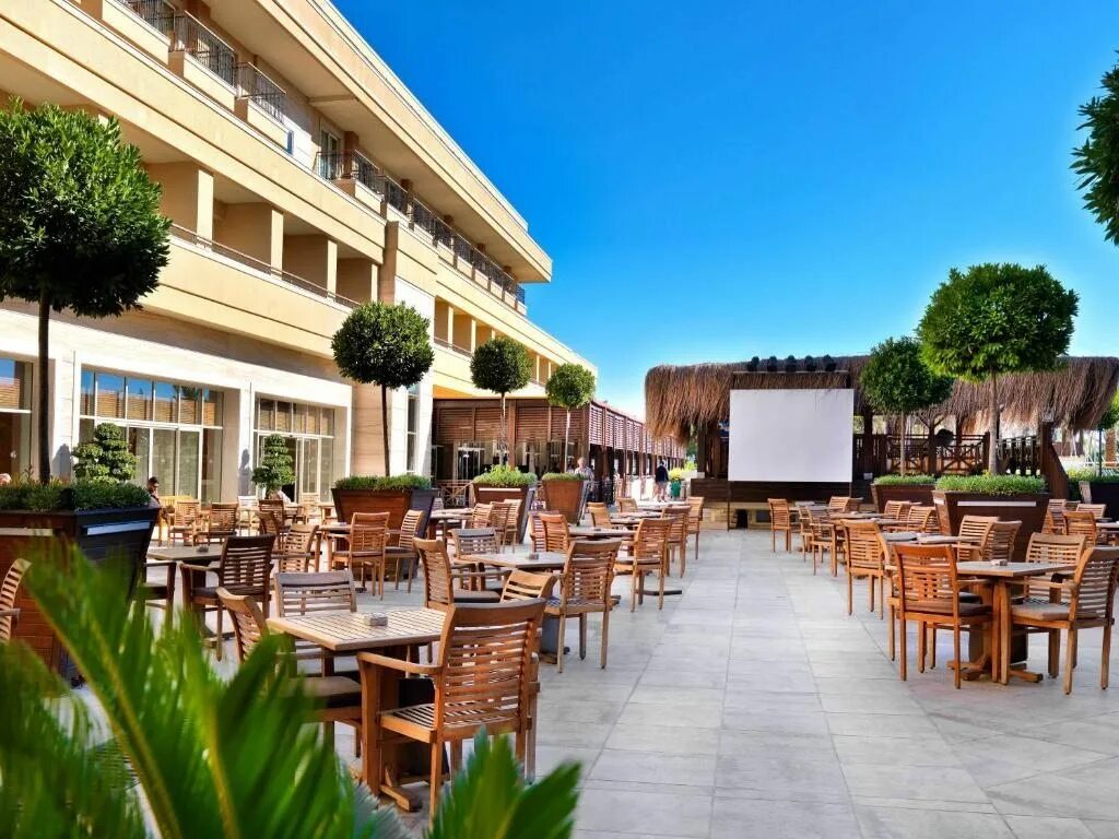 Кристалл делюкс резорт спа. Отель в турции кристалл резорт и спа. Crystal deluxe resort spa 5 кемер. Кристалл 5 турция. Кристалл 5 турция.