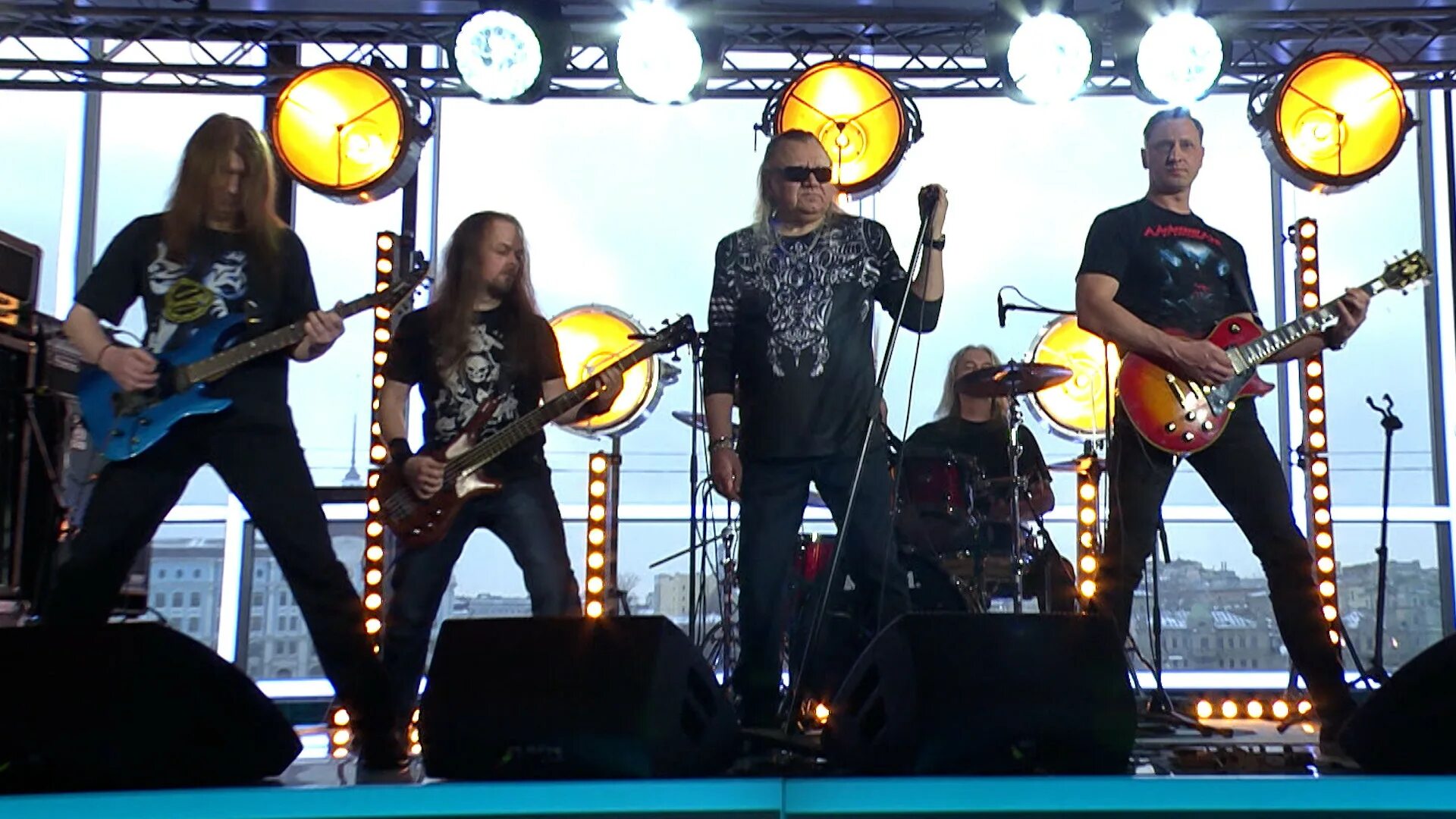 Группа санкт-петербург солист. Группа санкт-петербург солист владимир трушин. Санкт петербург группа б. Группа санкт-петербург 2. Владимир трушин и группа санкт-петербург.