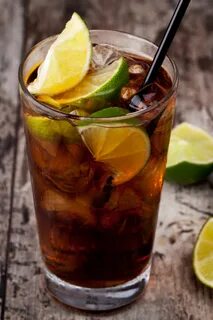 Ром кола коктейль