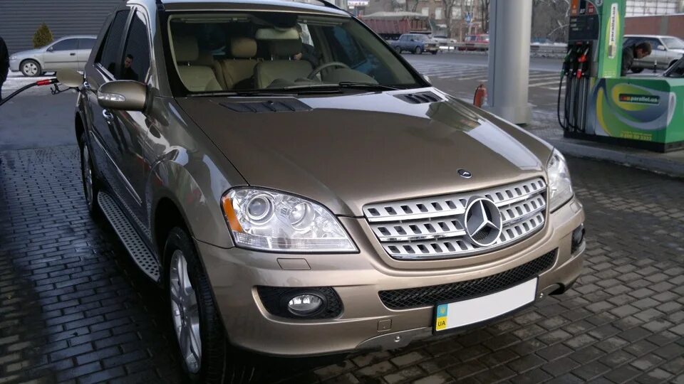 Мерседес мл купить бу. Мерседес мл 350 2006. Мерседес мл 164 2006. Mercedes ml 2.2 дизель. Мерседес мл 2700 2.2 дизель.