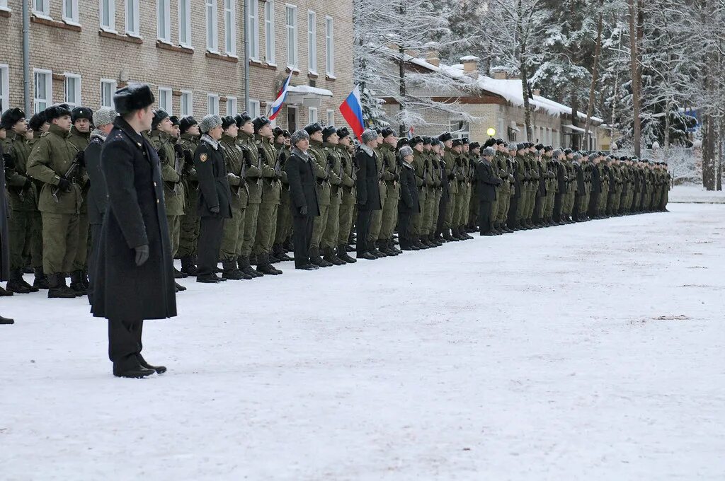 Президентский полк присяга. Купавна президентский полк присяга. Купавна Московская область воинская часть президентского полка. Купавна Военная часть президентский полк. В Ч 1005 президентский полк.