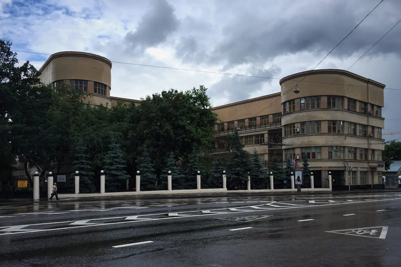 москва клиника смоленский переулок д. поликлиника на большом сухаревском переулке. больница красные ворота. садовая-спасская 22/49 стр 3 гемотест. центральная поликлиника ржд красные ворота.