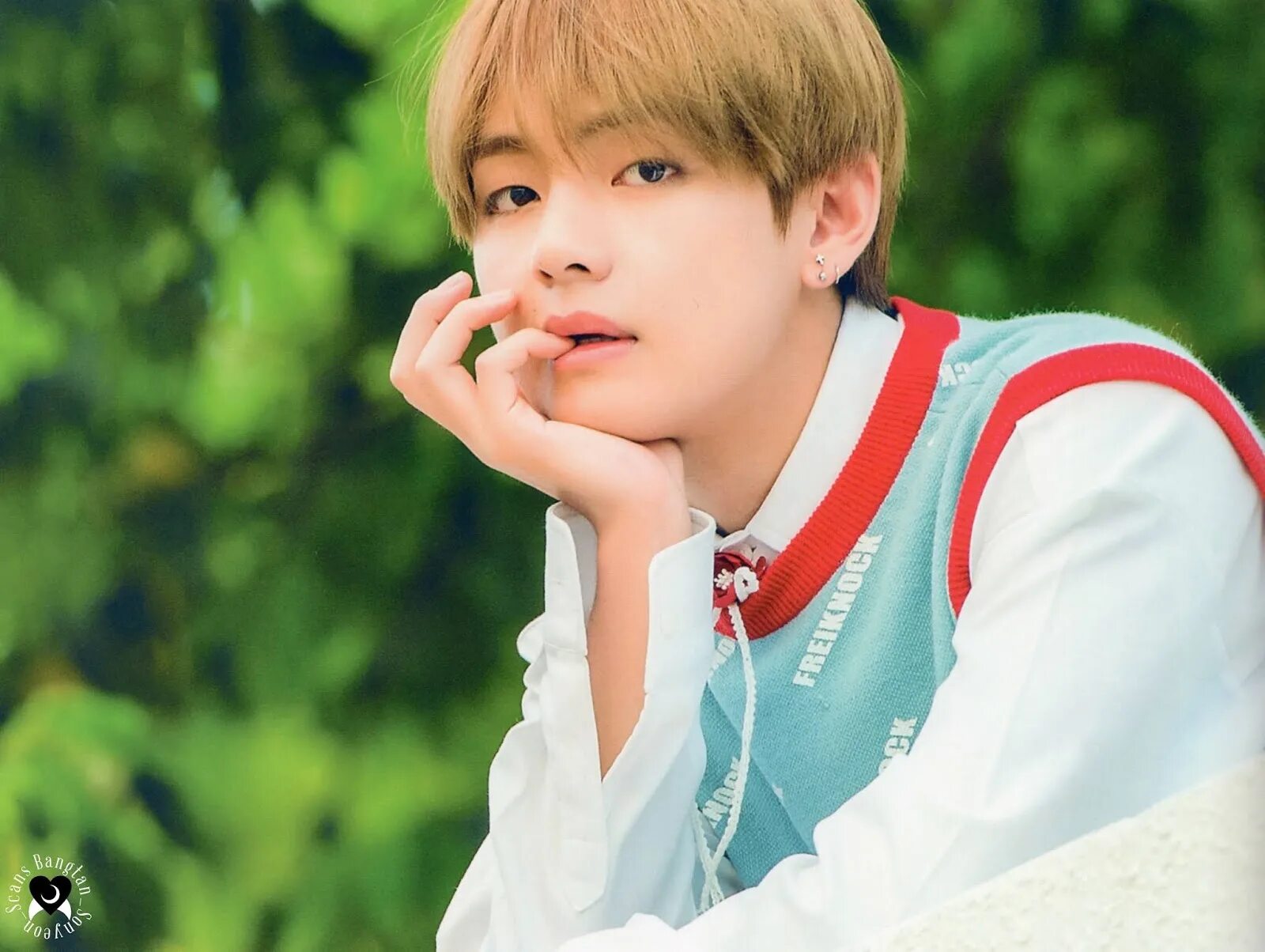 Последние новости техене из бтс. Тэхен БТС. BTS тэхён. BTS Kim Taehyung.