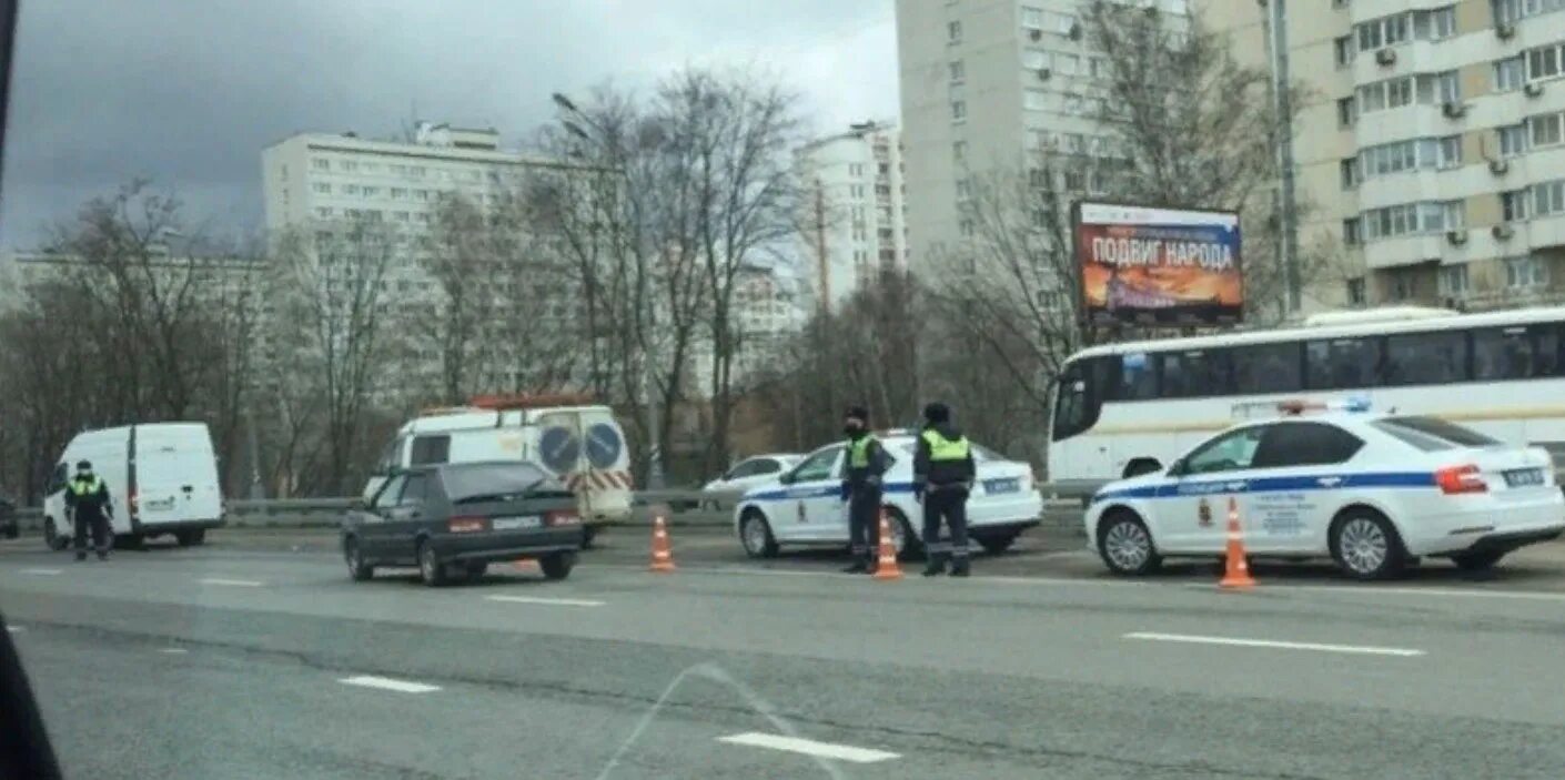 Кутузовский проспект перекрыт