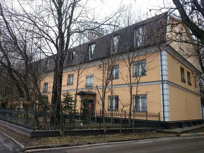 Крона маркет новокосино. Торговый центр новокосинский. Крона маркет. Суздальская д 5. Крона маркет.