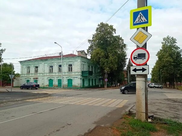 Ул 12 сентября. Ул 12 сентября. Авария в рязани пересечение ул. 12 сентября 87. Ульяновск, ул 12 сентября, д 83.