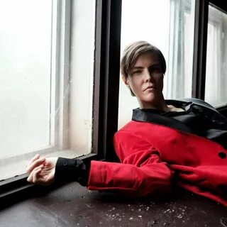 Julie vang блоггер