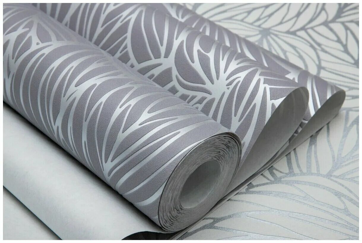 Интерьер гостиной с комбинированными обоями. Сандерсон 216264. Обои тип 1. Обои тип 1. Красивые обои настенные.