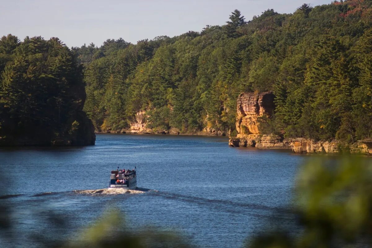 Wisconsin tiff видео. Висконсин Деллс. Wisconsin dells город. Сидернол штат Висконсин. Everdell река.