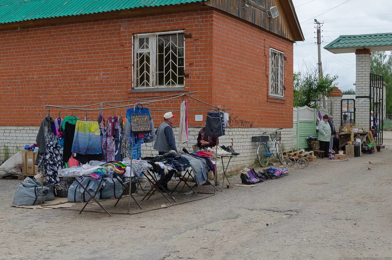 Погода в темникове на 14 дней. Темников рынок. Темников Мордовия. Темниковский рынок Мордовия. Подслушано Темников Мордовия.