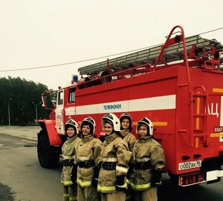 Высшее пожарное образование. Обучение пожарных. Выучится на пожарника в Крыму. Обучение пожарного в классах. Где обучаются на пожарных.