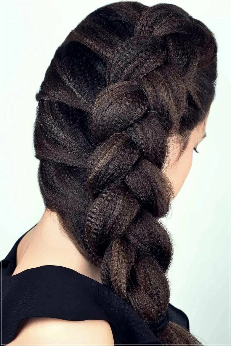 Причёски с гофре на средние волосы простые. Гофре прическа. Косы на гофре длинный волос. Гофре с косой. Косички с гофре на длинные волосы.