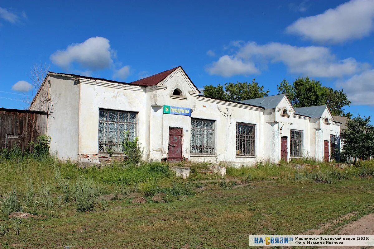 Челябинская область октябрьский район село октябрьское. Оренбург октябрьский район. Храм архангела михаила октябрьское оренбургской области. Аллея славы села октябрьского оренбургской области. Села в октябрьском районе.