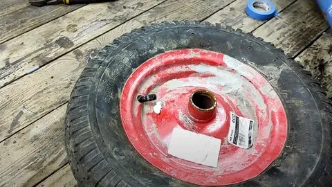 Монтажная пена в колесо